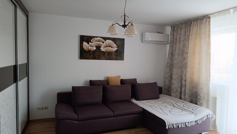 Vitan Barzesti 7D, Confort Park